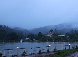 jungle view resort, family hotel in Mananthavady