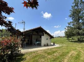 Le tastet, hotel v mestu Saint-Lon-les-Mines