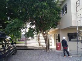 Departamento en Loma Hermosa cercano a Palomar, дешевий готель у місті Loma Hermosa