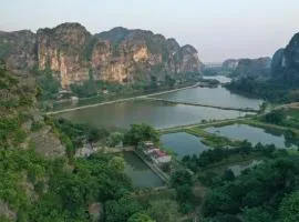 Trang An Pristine View homestay