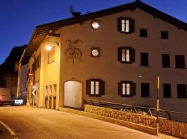 B&B Casa Fiorita, hotel v destinaci Fai della Paganella