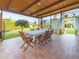 Albero del Pepe 2 - Goelba, place to stay in Marina di Campo