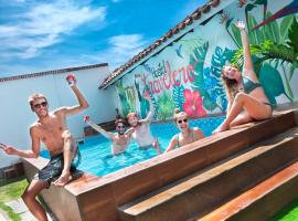 Hostal Backpackers Travelero, hotel near 24th of September Metropolitan Plaza, Santa Cruz de la Sierra