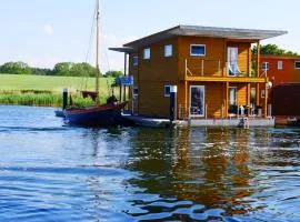FLOATING HOUSES - "schwimmende Ferienhäuser" - Haus 3