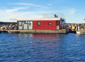 Hausboot Floating 44 in Laboe - Boot 3, hotel en Laboe