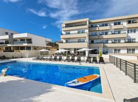 Boutique Hotel IVY'Z, hotel en Novalja