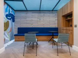 360 Praça da Árvore