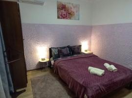 Апартаменти в гостьовому будинку 1-кімнатні та 2-кімнатні, hotel v Mukačevu