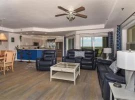 Stunning Modern Beachy 32 Corner Condo W pond views. OW11-507