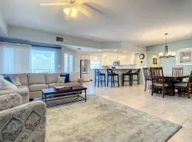 Stunning 32 Corner unit on the Atlantic. OW10-401