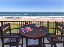Floor-to-Ceiling Oceanfront Views ~ Chadham-by-the-Sea 315, hotell med parkeringsplass i New Smyrna Beach