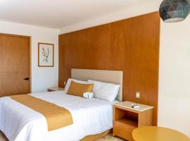 Hotel 5 Inn Select, מלון ליד נמל התעופה הבינלאומי דל באחיו - BJX, Rancho de la Cruz