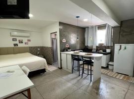 STUDIO 305 | WIFI 600MB | RESIDENCIAL JC, um lugar para ficar.，位于贝伦的酒店