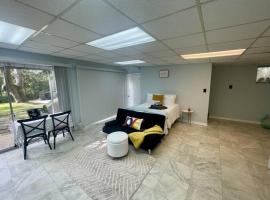 1BR 1BA in Tallahassee Midtown close to FAMU, FSU and TMH, hotell i Tallahassee