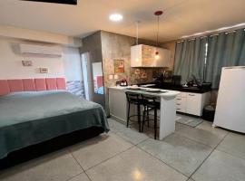 STUDIO 204 | WIFI 600MB | RESIDENCIAL JC, um lugar para ficar., hotell i Belém