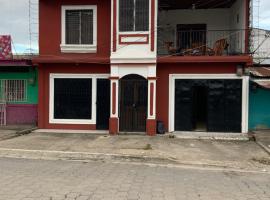 LA DOLCE VITA FRANCOPHONE, B&B in Estelí