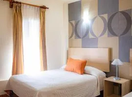 Hotel Estefania, hotel near General Francisco J. Mujica International Airport - MLM, Morelia