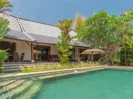Villa Lotus Kayuputih
