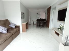 Encantador Apto NOVO, climatizado e confortável - 200m das Thermas, apartment in Piratuba