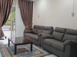 Anjung KLIA House 01 With Neflix