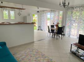 Maison F2 aux Trois-Îlets, Martinique - FR-1-765-8, hotel v destinaci Les Trois-Îlets