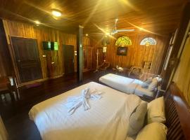 XiengThong KhounPhet GuestHouse, privat indkvarteringssted i Luang Prabang