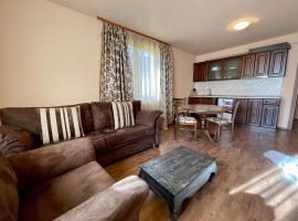 Private Apartments next to Bellevue Residence, ξενοδοχείο στο Μπάνσκο