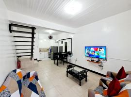 Calapan Transient Maple L82, hotell i Calapan