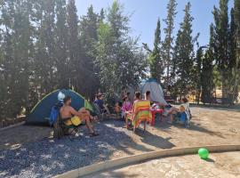 Camping Albox, viešbutis su vietomis automobiliams mieste Alboksas