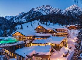 Almwellness-Resort Tuffbad, chalet de monta&ntilde;a en Sankt Lorenzen im Lesachtal
