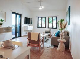 Hidden Gem @ Palmas Del Mar w/ View of Marina 999, hotel in Humacao