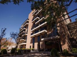 Hualta Hotel Mendoza, Curio Collection by Hilton, hotel in Mendoza