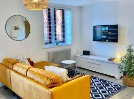 Boutique Chapel Apartment within City Walls
