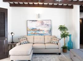 Modern PH Apt with Amazing View in Old San Juan 65 Fort 9, апартаменты/квартира в Сан-Хуане