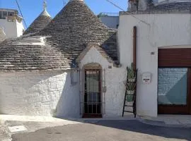 Trullo Civico 25, Cummersa Civico 23