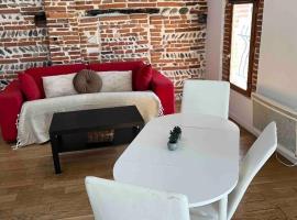 Appartement de charme Toulouse nord, self-catering accommodation in Aucamville