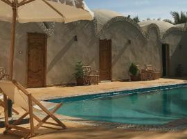 Best One - بيست ون, cabin sa Siwa