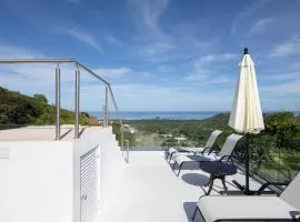 CASA AYLA B - charming 2BR ocean view condo in Flamingo
