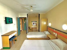 EA holiday beds, hostel em St. Julian's