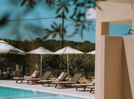 Urania Hotel, three-star hotel in Perdika