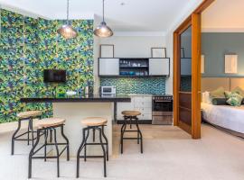 Homey Deluxe Space - Heritage Complex