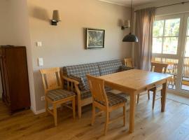 Maisonette Wohnung am Tegernsee, hotel de playa en Bad Wiessee