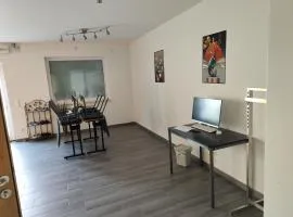 Erdgeschoss Wohnung nahe Flughafen