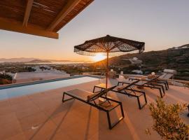 Pleiades Villas Naxos2 (Hottub), hotel u gradu 'Agkidia'