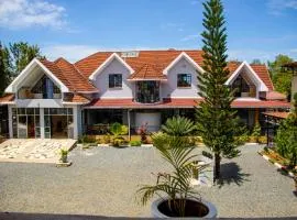 Mojoh Inn Hotel