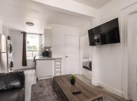 2 bedroom apartment - 1005, self-catering accommodation in Montreal