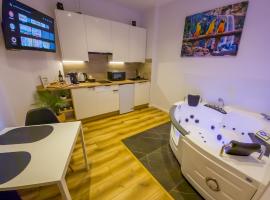 Punkt - Apartamenty z jacuzzi w centrum Katowic, hotel en Katowice