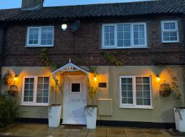 Viesnīca 'Cosy Cottage' - 2 Bed - Central Bawtry - Entire Cottage pilsētā Botri