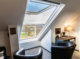 Loft apartment in Accrington Stunning Lancashire views – apartament w mieście Blackburn
