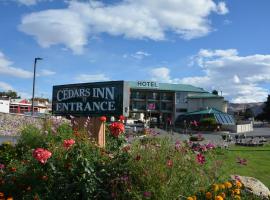 Cedars Inn: Wenatchee şehrinde bir otel